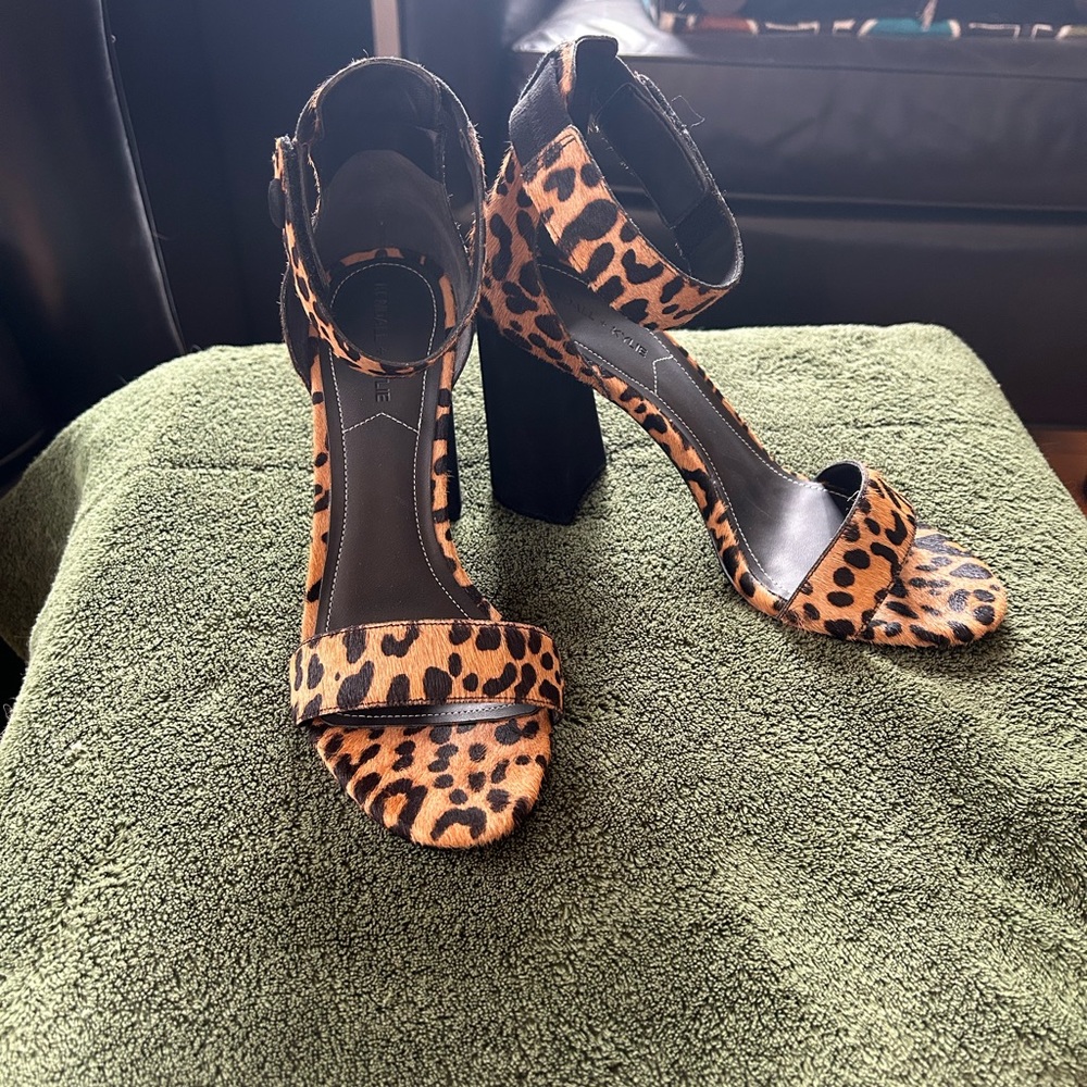 Kendall & Kylie leopard print cow hair pumps
